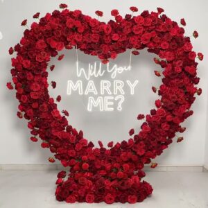 2*2m Red Artificial Flower Heart Shaped Arch
