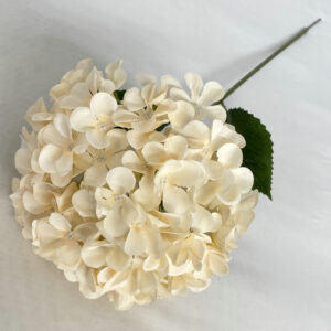 67cm Silk Single Stem Artificial Hydrangea Flower - Image 15