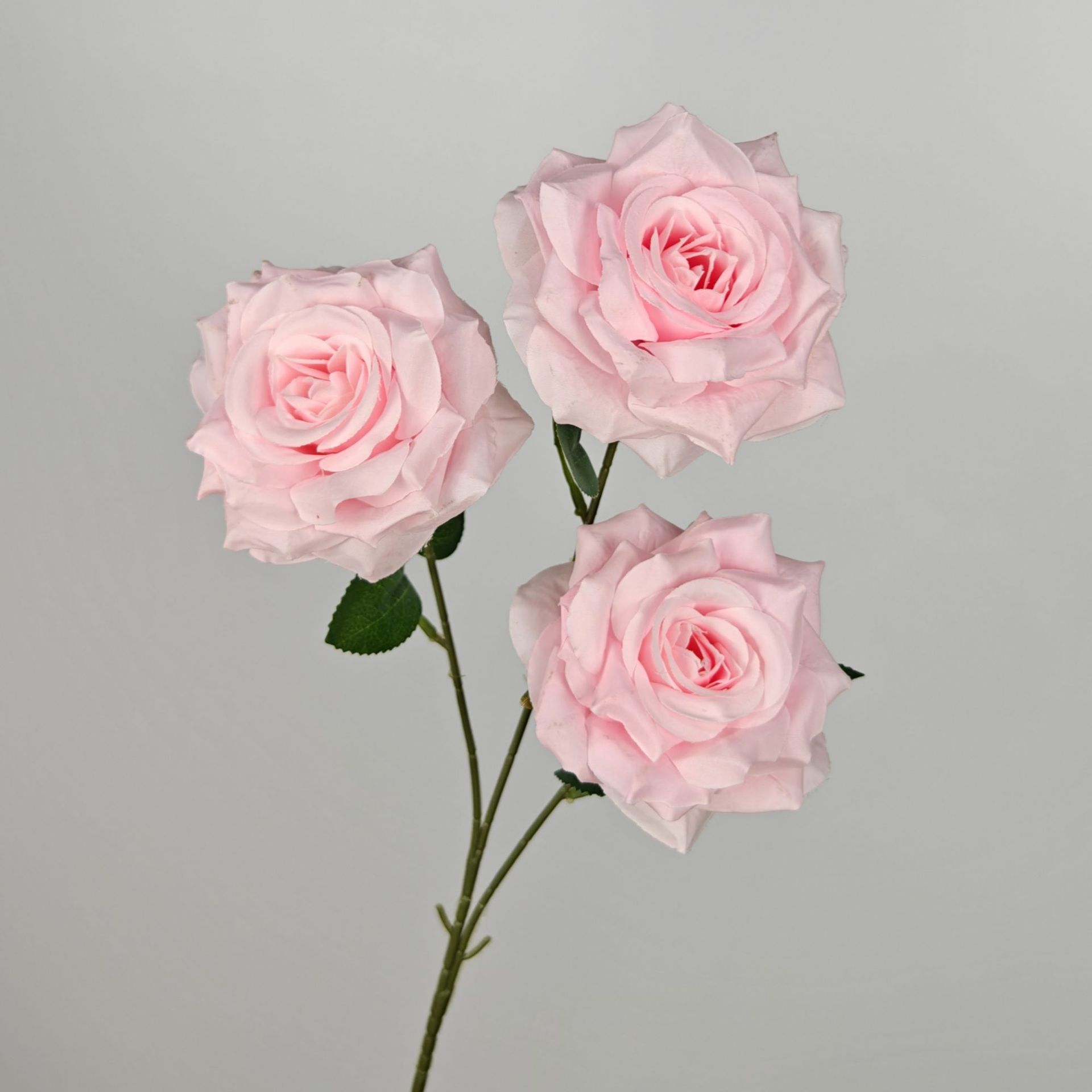 66cm 3-Head Silk Artificial Rose - Image 6