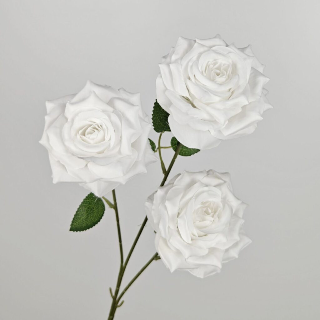 66cm 3-Head Silk Artificial Rose