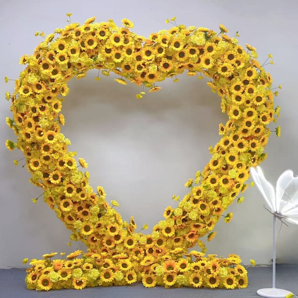 2.4*2.4M Yellow Artificial Sunflower Heart Shaped Arch